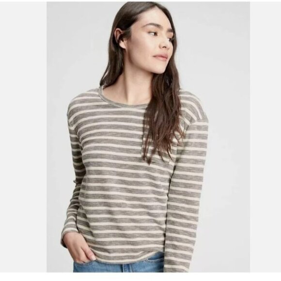 NEW Gap Womens L Shirt  Long Sleeve Top Soft Comfort Striped Crew Neck - Picture 1 of 8